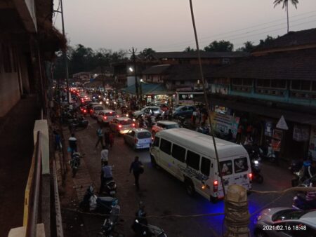 Meeting held to discuss Valpoi traffic plan