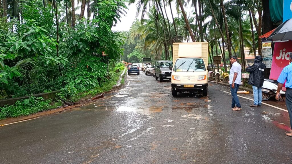 Dhangarwada locals vent ire over poor road conditions