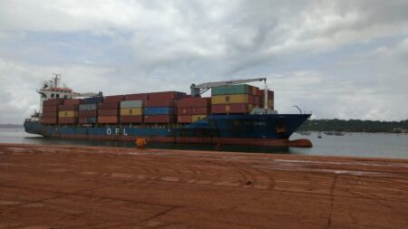OEL Colombo container ship arrives at MPT, Handles around 160 containers