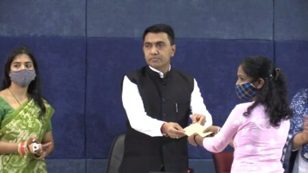 CM Sawant distributes compassionate appointment orders to 92 beneficiaries