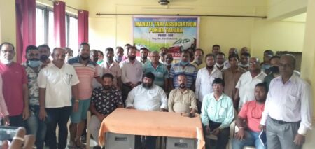 After stiff resistance, Taxi operators now agree to the mobile app?