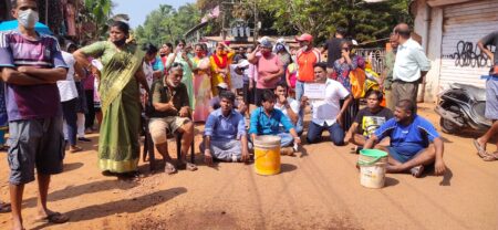 NO WATER, NO ROAD Anjuna locals BLOCK road over Govt failure to provide drinking water