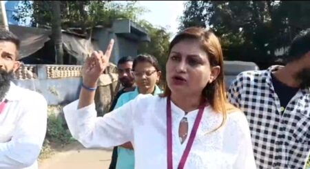 AAP’s Pratima Coutinho catches TMC leader Churchill Alemao’s daughters red-handed distributing cash