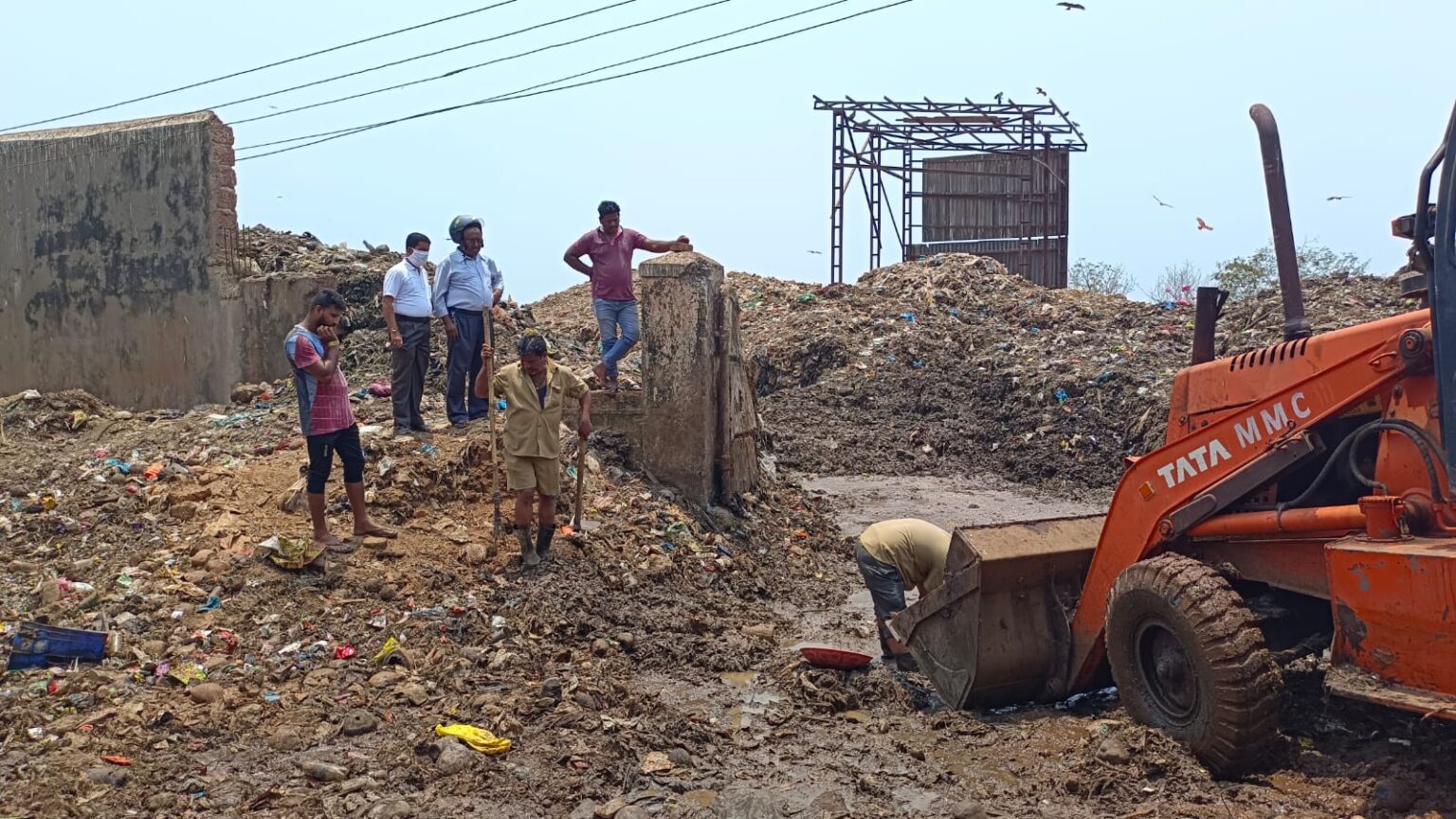 Residents of Customs colony left HIGH & DRY