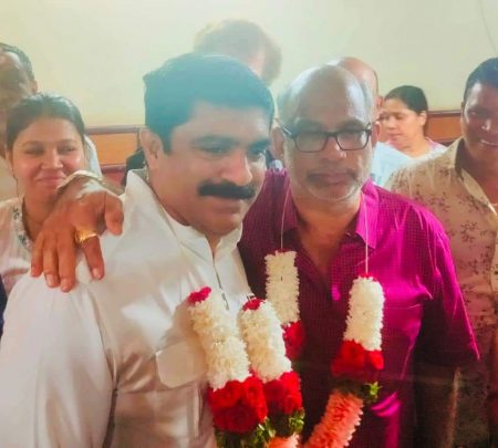 Digambar Kamat fails acid test *IND Ghanshyam Shirodkar defeats Digambar & BJP backed candidate to become MMC CP