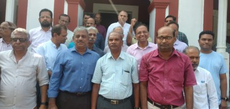 Ponda businessmen demand total rollback of hike in taxes