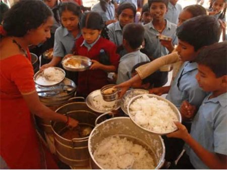 Release payments to Women SHG supplying Mid Day Meal: Gao Forward to CS
