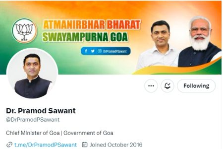 Twitter removes blue checkmarks from legacy accounts