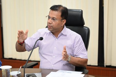 Rane holds GSUDA review meet; dicuss several ongoing projects across state