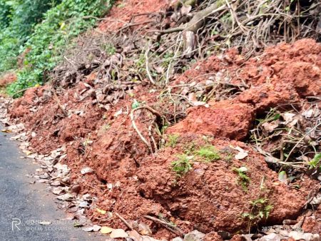 Landslide at Asali-Shristhal, authorities; Poses serious threats to motorists