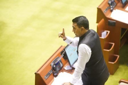 CM directs Mamlatdars to create inventory of illegal abandoned quarries