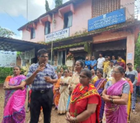 Bhoma locals question Sarpanch over land acquisition notices