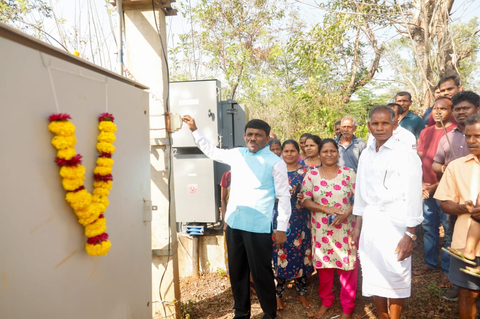 Speaker inaugurates 2 new Transformers at Gaondongrim and Nagarcem (Municipality)