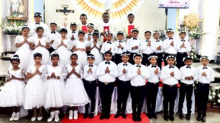 Sacrament of First Holy Communion was received by 28 children at Cruchorem church