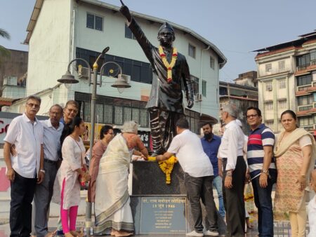 Margao Congress block, citizens today pay floral tributes to Dr. Ram Manohar Lohia on his 115th birth anniversary