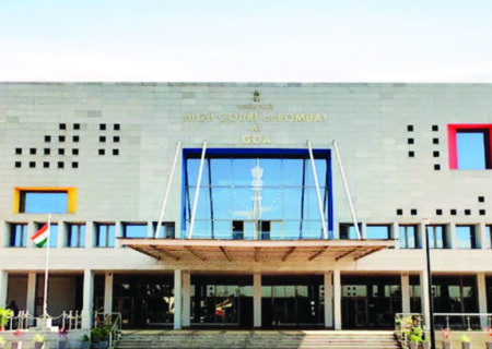 Goa: HC issues notice to police officers over photos with accused persons