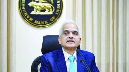 India must avoid ‘adventurism’, focus on bringing down inflation: RBI chief