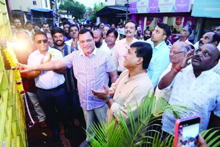 Minister Godinho Unveils Plans for Vaddem Lake Phase 2 and New Vaddem Beautification