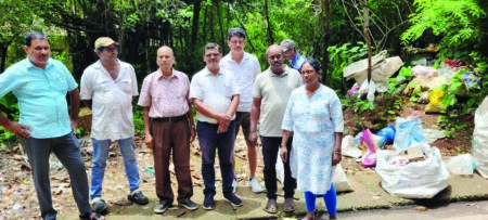 Congress slams MMC on waste management failure