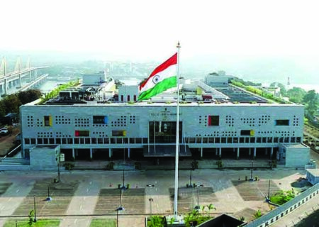 HC sanctions authorities to take action against illegal hoardings