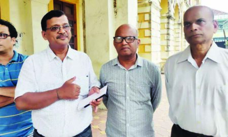 SCM questions Kamat’s silence on MMC scam