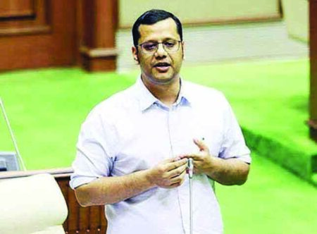LoP Alemao slams CM over central funds for exposition
