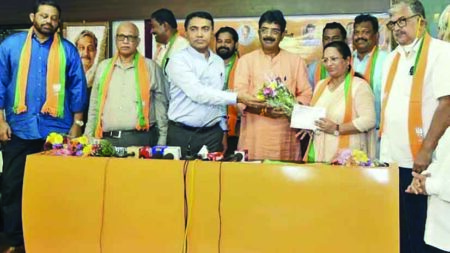 Cabinet re-shuffle before Goa Assembly session?