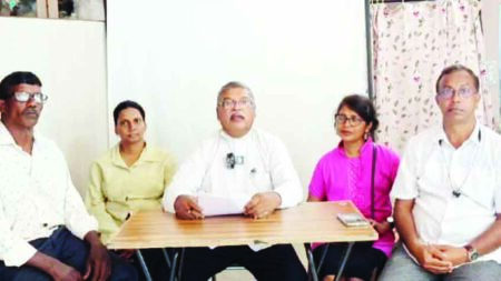 Goa Govt has no right to regularise i llegal structures: Comunidade body.