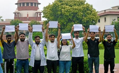 After Tamil Nadu, Bengal Passes Resolution Against NEET, Wants Old System Back