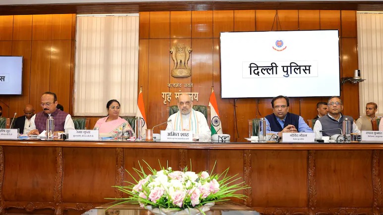 “Illegal Migrants Should Be Deported”: Amit Shah To Delhi Police