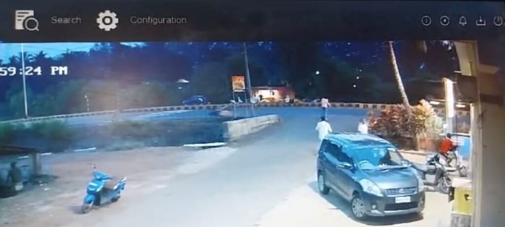 Teacher hit by 2-wheeler while crossing MPCBR (NH66)