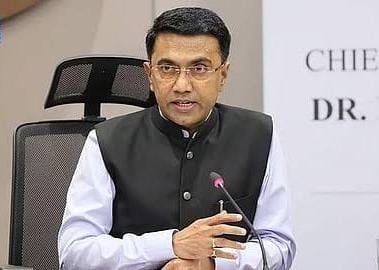 CM urges bus owners to join Mhaji Bus Scheme, warns against speeding