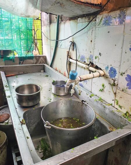 FDA Cracks Down on Unlicensed Chicken Sellers, Destroys Expired Food in Salcete