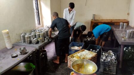 Unlicensed Tiffin Service Shut Down by FDA for Operating in Filthy Conditions