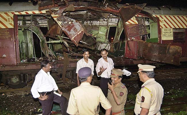 Supreme Court Stays Bombay High Court Acquittal of 12 in 2006 Mumbai Train Blasts Case
