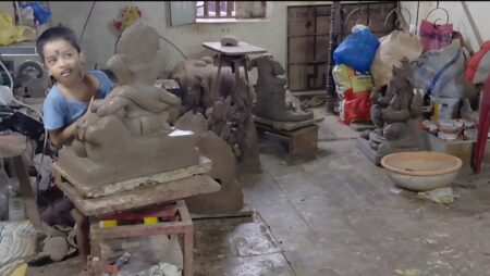 9th-Gen Chari Clan Sculpts 350 Clay Ganesh Idols in Canacona
