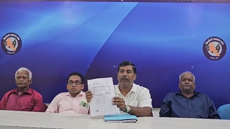 Multi-Crore Land Scam, Fake Ornaments Alleged in Sal Devasthan