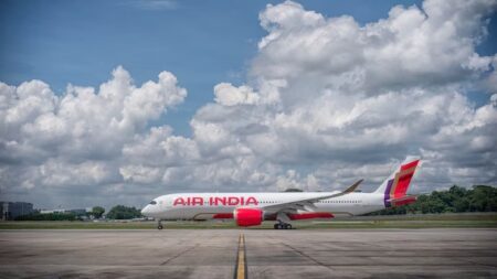 Air India Seeks Rs 10,000 Crore Infusion From Tata Sons and Singapore Airlines