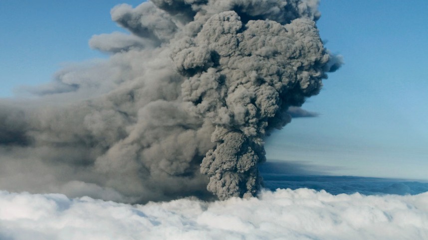 Ethiopia’s Hayli Gubbi Volcano Erupts After Millennia, Ash Reaches India Amid Flight Disruptions