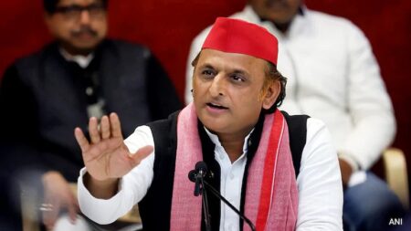 Akhilesh Yadav Flags SIR Concerns As NDA Pulls Ahead In Bihar