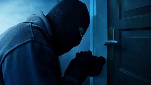 Daylight Break-In at Tuem: Burglar Escapes With Jewellery, Cash Worth ₹4 Lakh