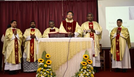 Director of the Vatican Observatory, Fr. Richard D’Souza celebrates Feast Mass at St. Xavier’s College