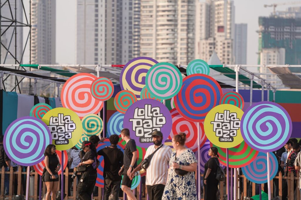 Discover Lollapalooza India 2026 with exclusive Airbnb Experiences
