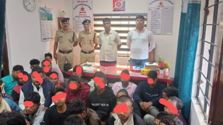 31 Passengers Held For Unauthorised Alarm Chain Pulling On Patna–Vasco Express