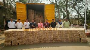 Goa Liquor Haul Worth ₹1.15 Crore Seized in Shahuwadi, Driver Arrested