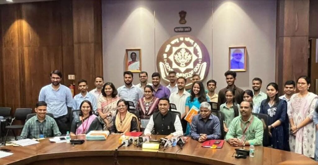 CM Hands Over Appointment Letters to 21 Accountants