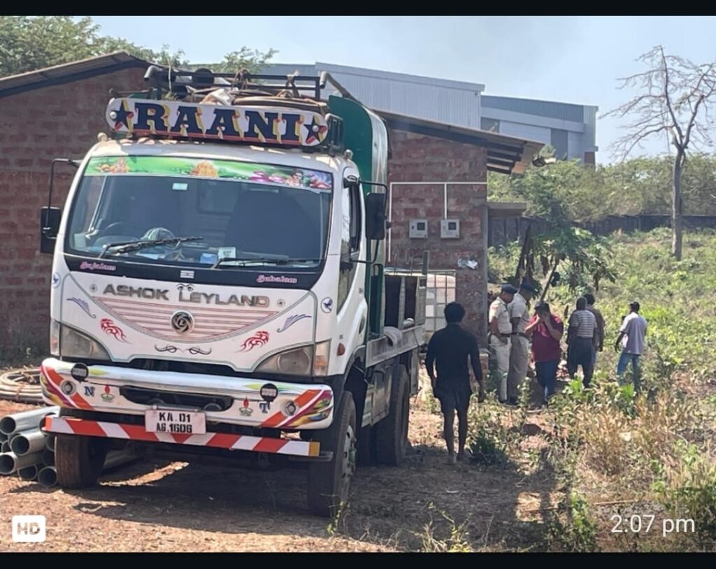 Villagers Halt Borewell Digging Near Bondvoll Lake in Santa Cruz