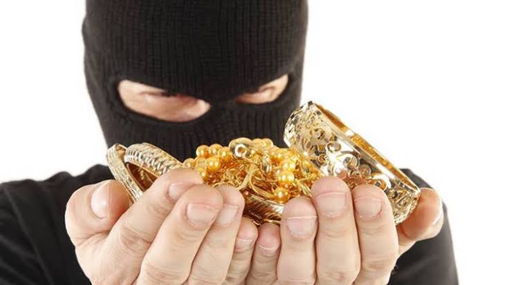 Gold Ornaments And Cash Worth Rs 1.30 Lakh Stolen From House At Ponda