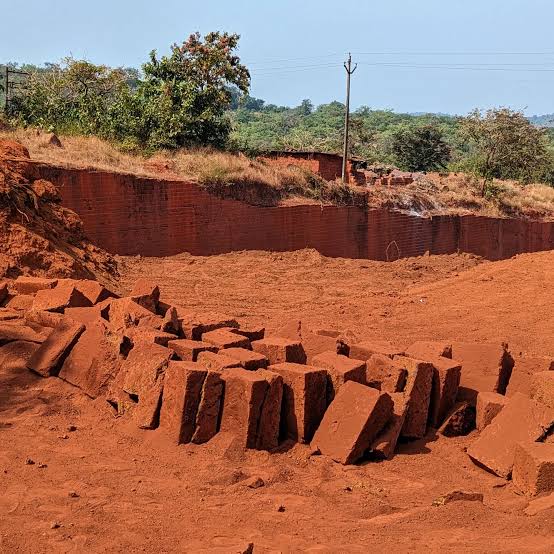 Illegal Laterite Quarry Busted In Sattari; Machinery Seized