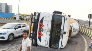 Concrete mixer overturns at Grade Separator flyover, no injuries reported